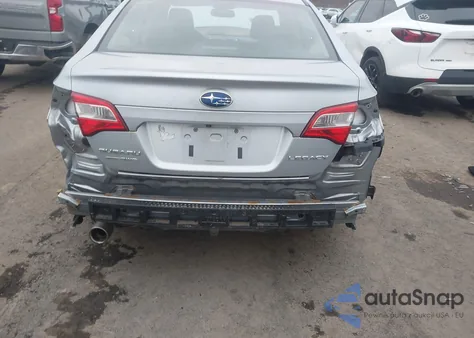 2015 Subaru Legacy 2.5I Premium из США, поврежденный, VIN 4S3BNBD68F3012750